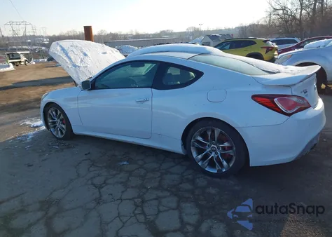 2015 Hyundai Genesis 3.8 Ultimate z USA, uszkodzony, nr VIN KMHHU6KJ3FU125152